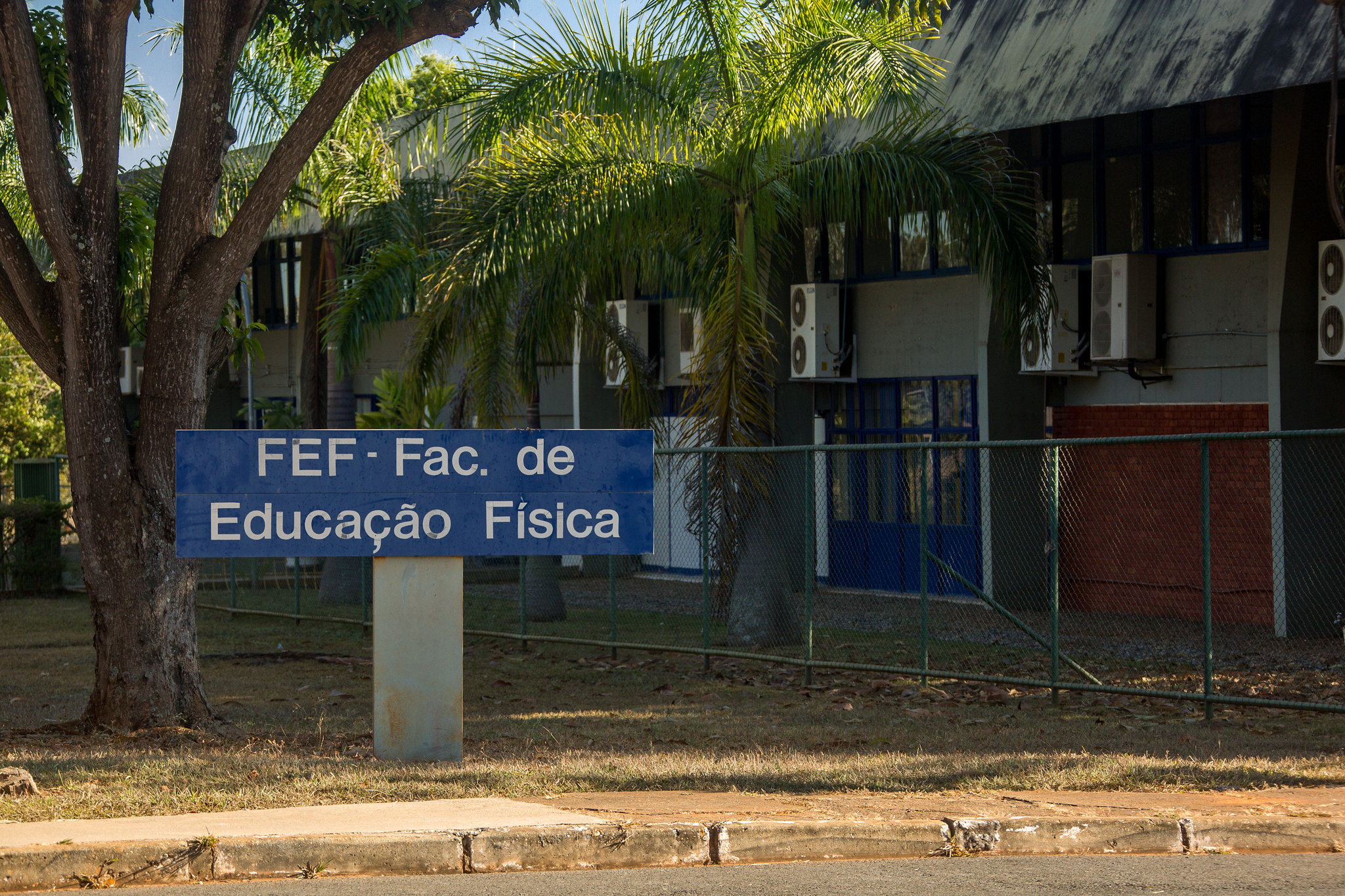 Faculdade de Educação Física - FEF/UnB